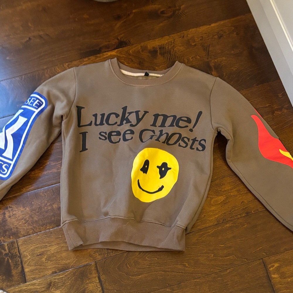 Lucky Me I See Ghosts Graphic Crewneck Sweatshirt - Brown